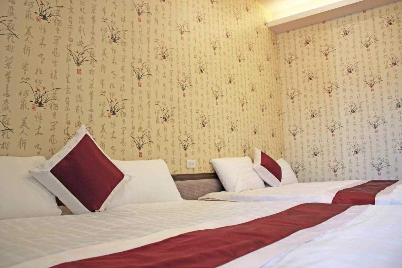 Wind Town Guest House Hengchun South Gate Exterior photo