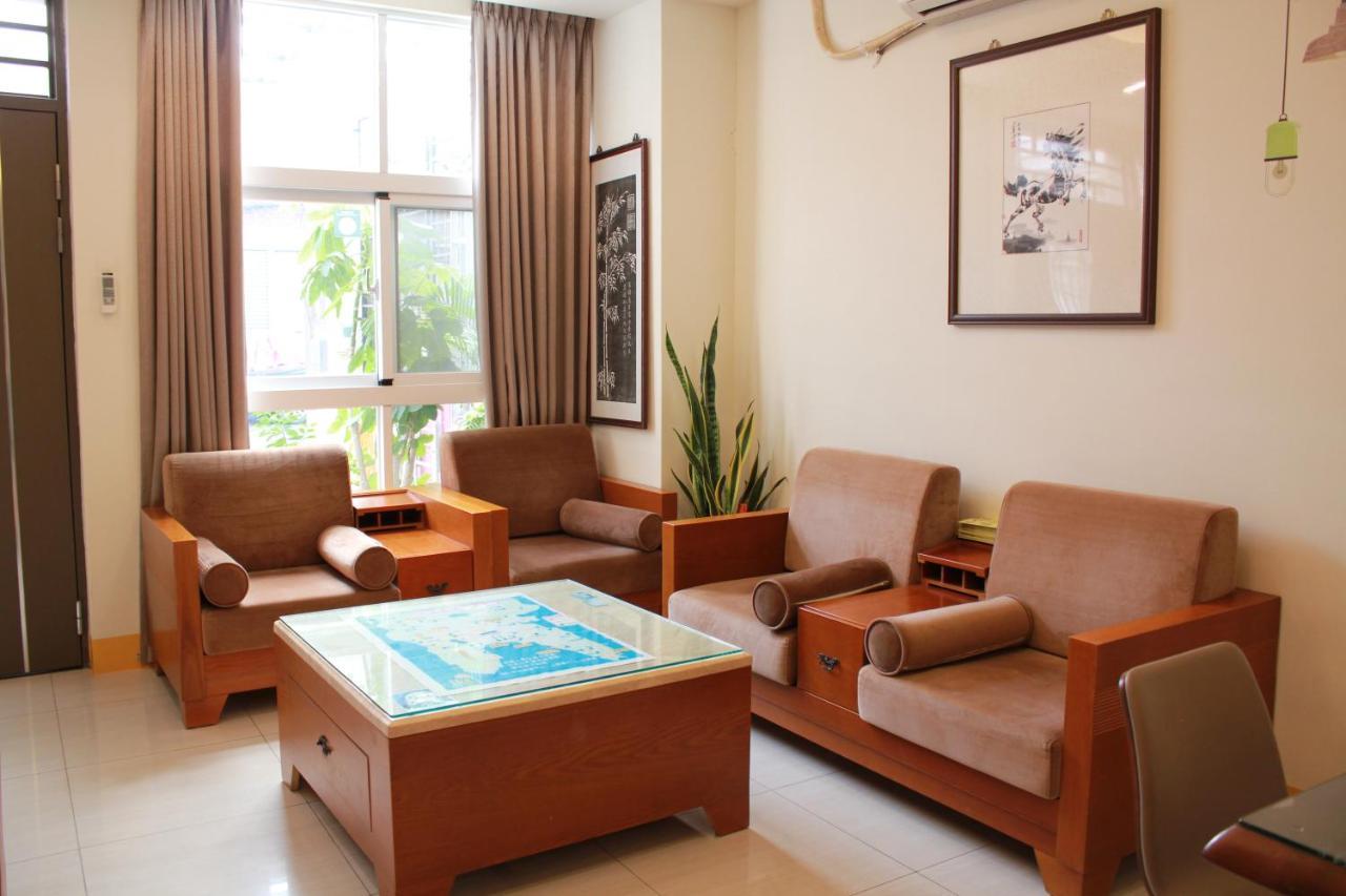 Wind Town Guest House Hengchun South Gate Exterior photo