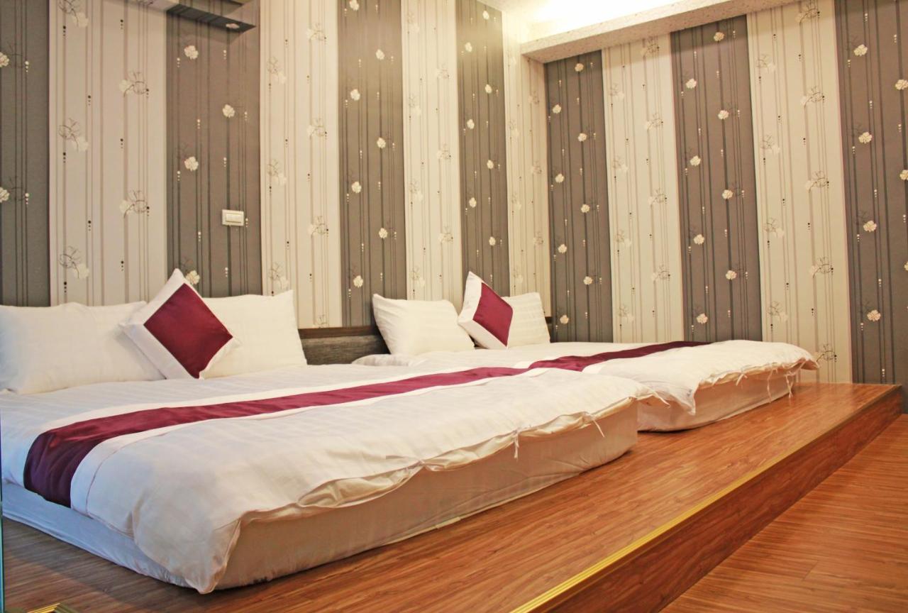 Wind Town Guest House Hengchun South Gate Exterior photo