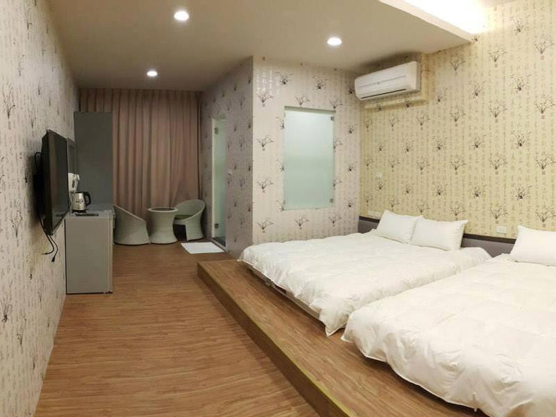 Wind Town Guest House Hengchun South Gate Exterior photo