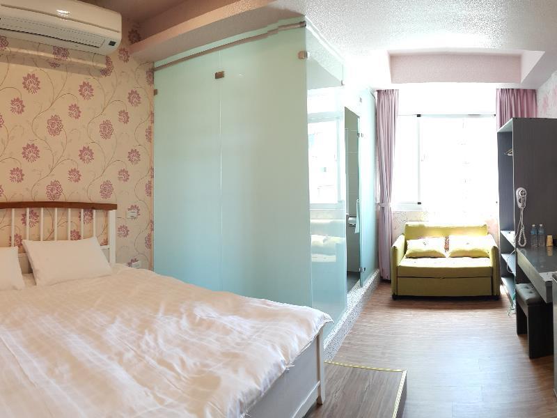 Wind Town Guest House Hengchun South Gate Exterior photo
